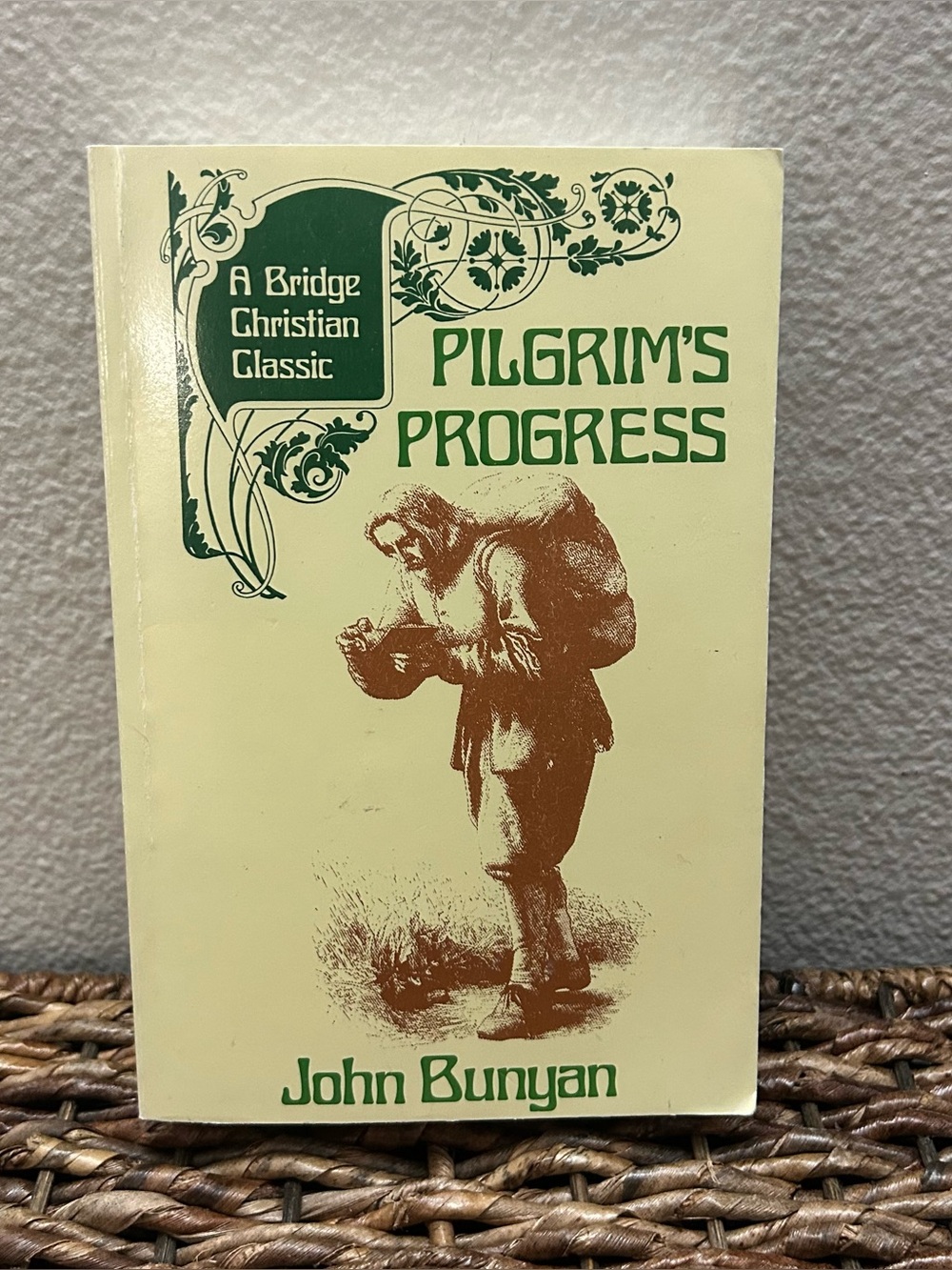 Vintage Pilgrim’s Progress 1985 John Bunyan Bridge Publish Excellent Condition
